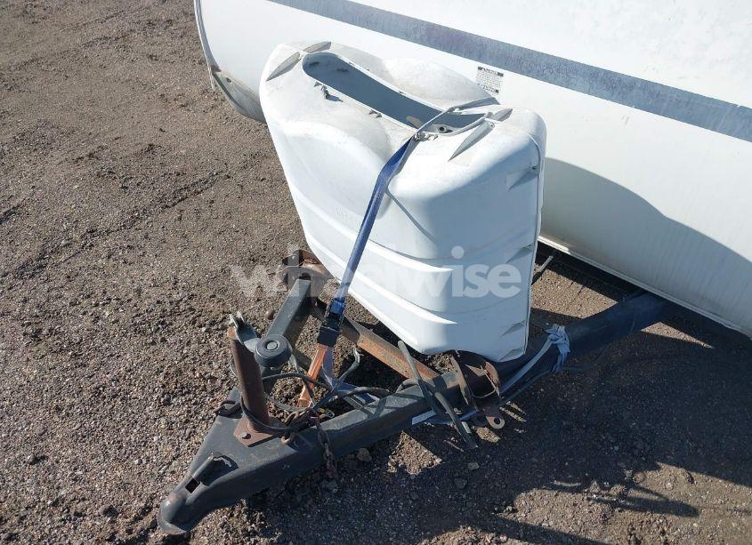 Photo 10 of 2004 Forest River URVEYO SV 261 (VIN 4X4TSVB254L002800)