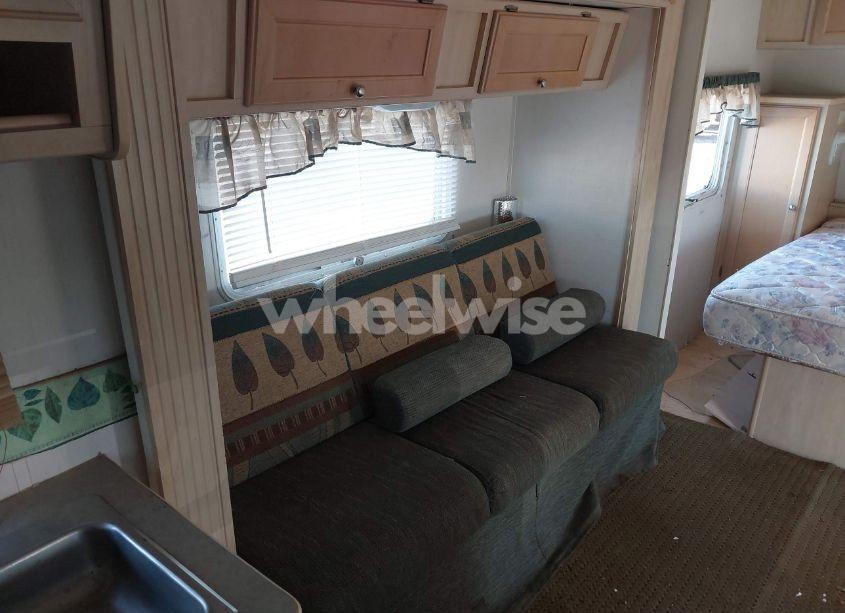 Photo 14 of 2004 Forest River URVEYO SV 261 (VIN 4X4TSVB254L002800)