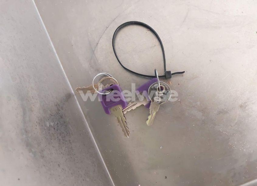 Photo 11 of 2017 Fore Wildwood (VIN 4X4TWBF20HU013930)