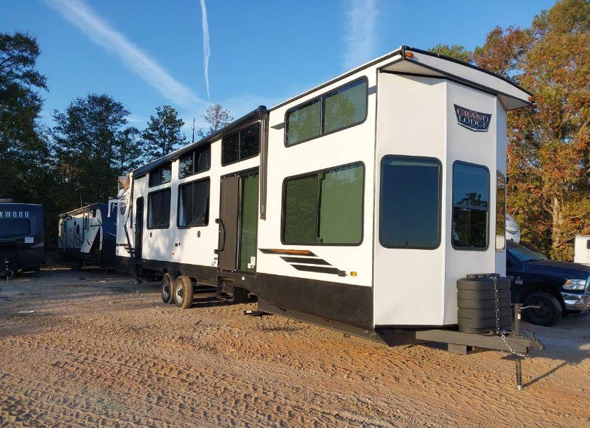 2024 Forest River WILDWOOD (VIN 4X4TWD823RM063635) main photo