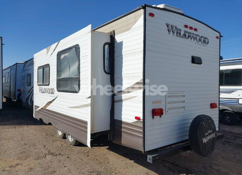 Photo 3 of 2016 Forest River WILDWOOD (VIN 4X4TWDC2XG8800892)