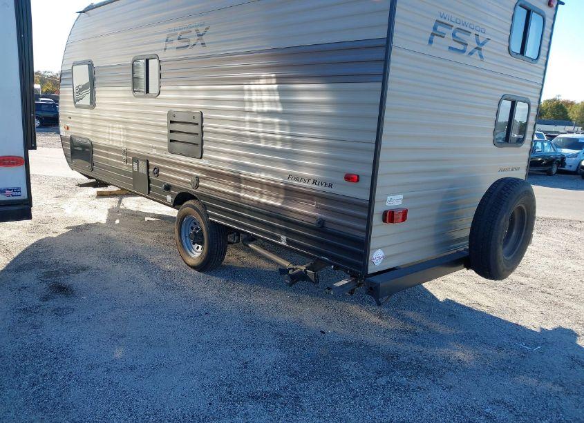 Photo 3 of 2020 Wildwood 179dbk (VIN 4X4TWDT11LY094171)