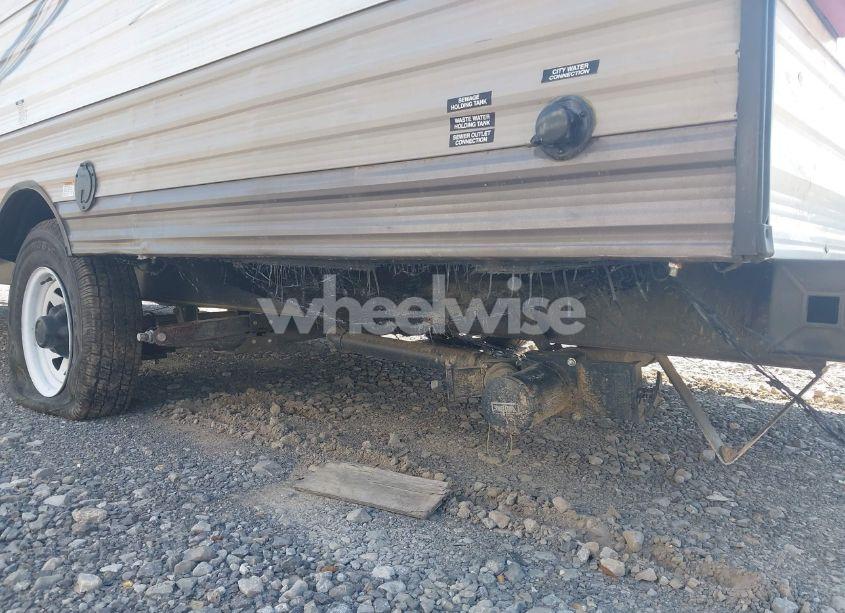 Photo 6 of 2017 Wildwood Travel TRLR (VIN 4X4TWDV16H7355949)