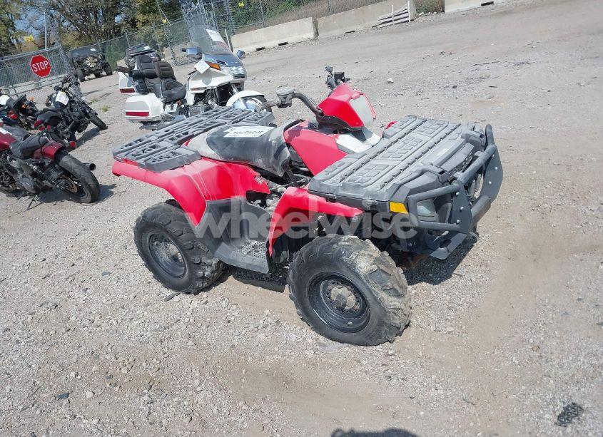 2005 Polaris Sportsman 500 (VIN 4XAMH50AX5A600338) main photo