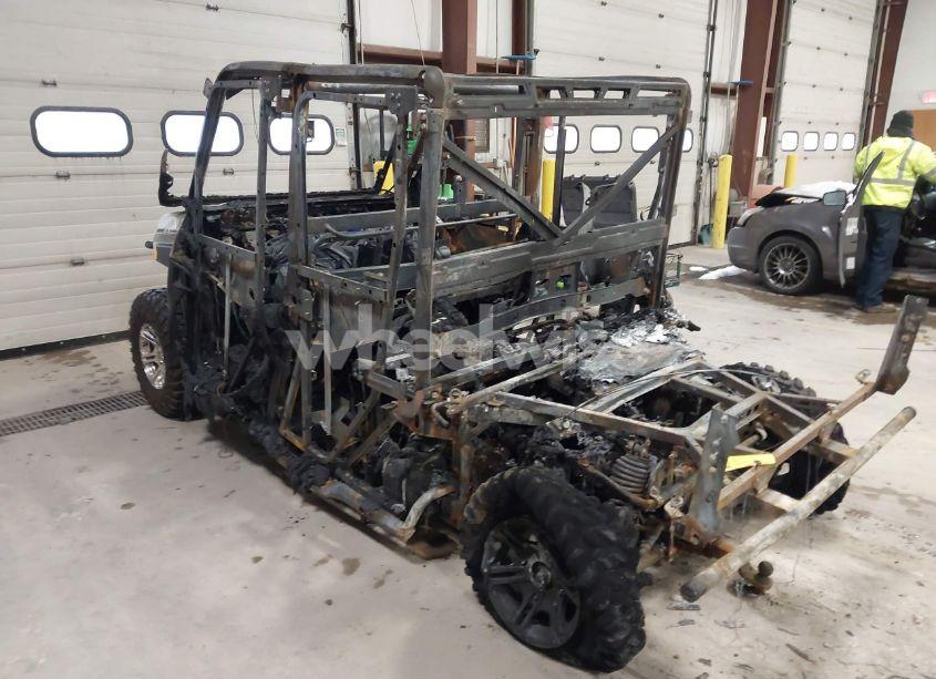 Photo 3 of 2019 Polaris Ranger CREW XP 1000 EPS RIDE COMMAND (VIN 4XARSK991K8891569)