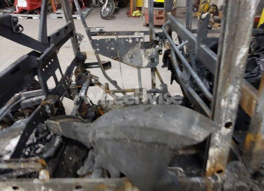 Photo 8 of 2019 Polaris Ranger CREW XP 1000 EPS RIDE COMMAND (VIN 4XARSK991K8891569)