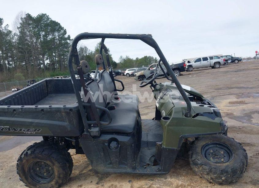 Photo 12 of 2014 Polaris Ranger 800 XP (VIN 4XATH76A7E2553729)