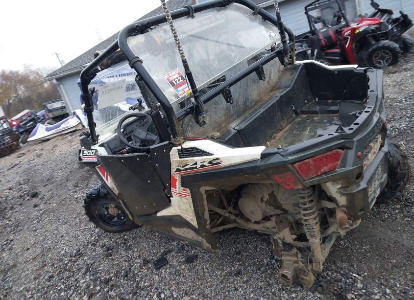 Photo 3 of 2016 Polaris Rzr 900 (VIN 4XAVAA879GB668735)