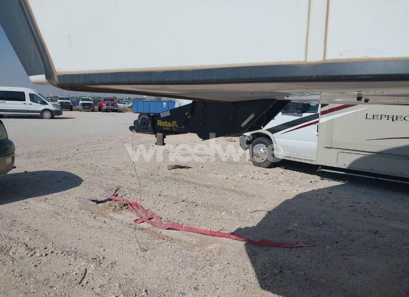 Photo 10 of 2021 Keystone Astoria 294 (VIN 4YDF29421MM915150)