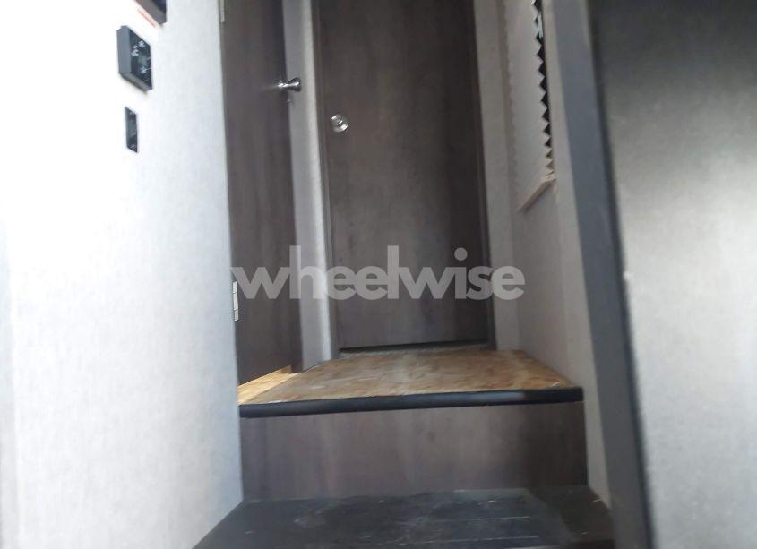 Photo 8 of 2021 Keystone Astoria 294 (VIN 4YDF29421MM915150)