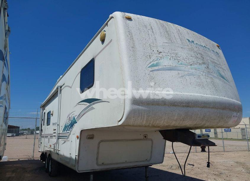 2002 Keystone Montana (VIN 4YDF2952624057685) main photo