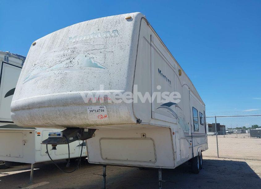 Photo 2 of 2002 Keystone Montana (VIN 4YDF2952624057685)