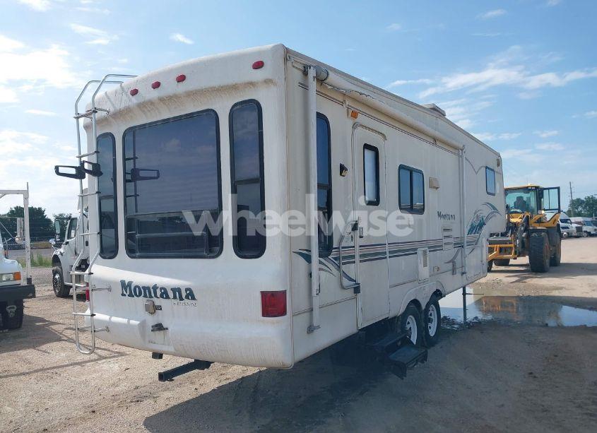 Photo 4 of 2002 Keystone Montana (VIN 4YDF2952624057685)