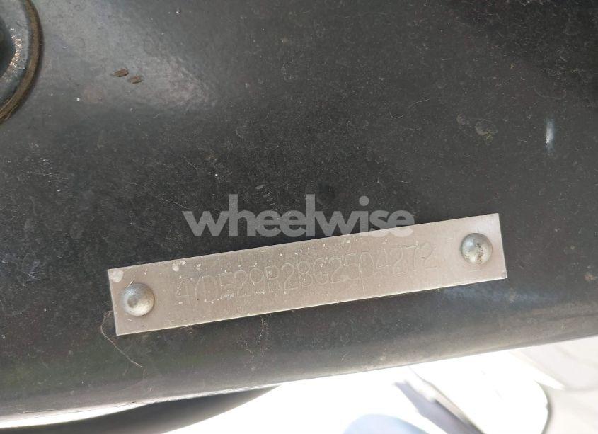 Photo 12 of 2016 Keystone Cougar (VIN 4YDF29R28G2504272)