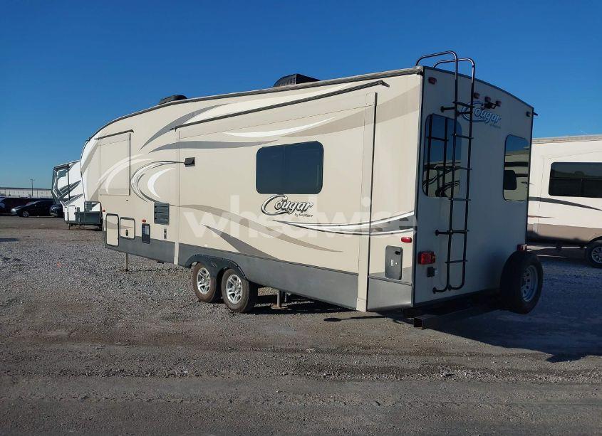 Photo 3 of 2016 Keystone Cougar (VIN 4YDF29R28G2504272)