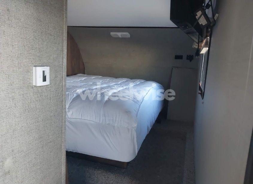 Photo 5 of 2016 Keystone Cougar (VIN 4YDF29R28G2504272)