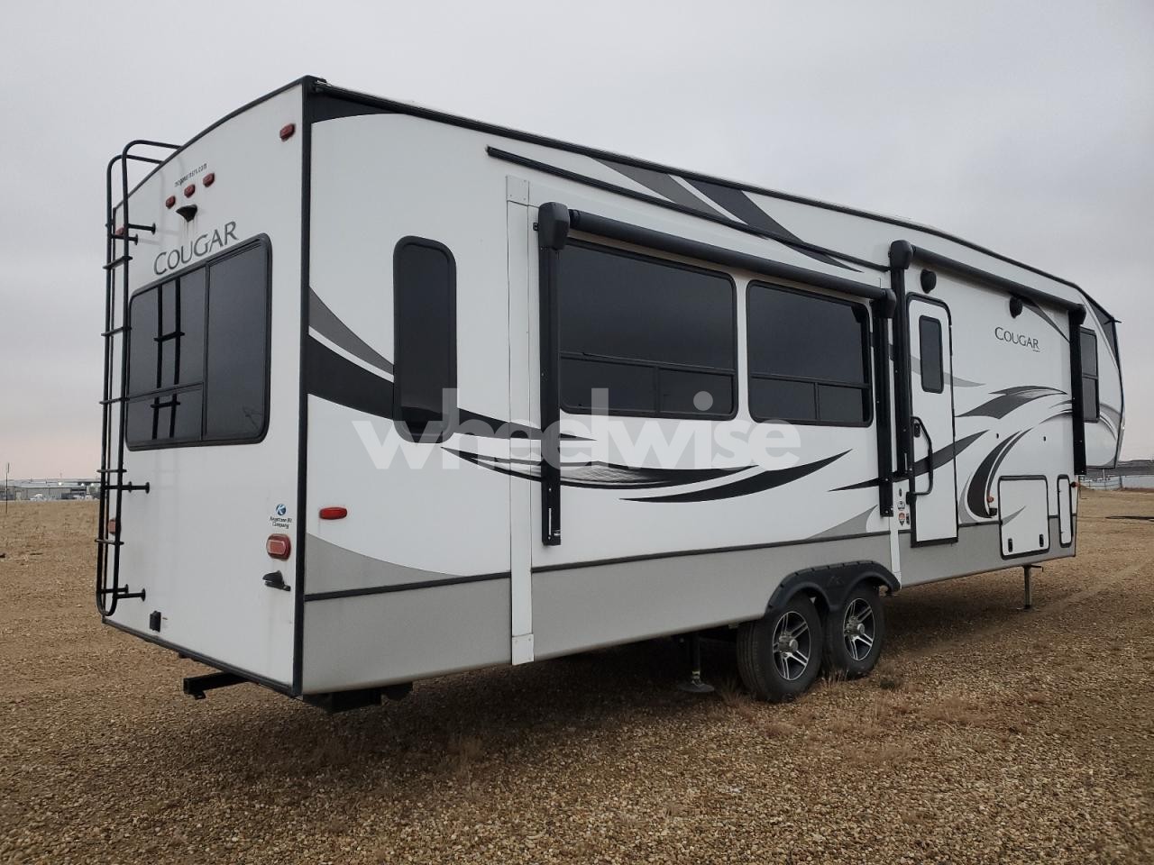 Photo 4 of 2021 KEYSTONE COUGAR (VIN 4YDF31523M2503014)