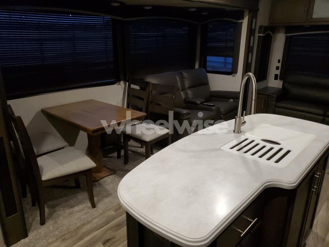 Photo 8 of 2021 KEYSTONE COUGAR (VIN 4YDF31523M2503014)