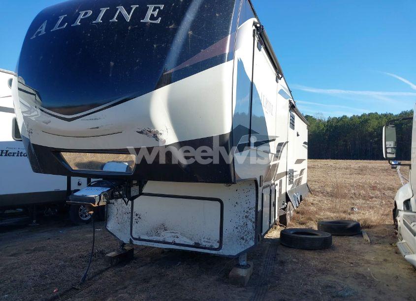 Photo 2 of 2021 Keystone Other (VIN 4YDF32226ME780507)