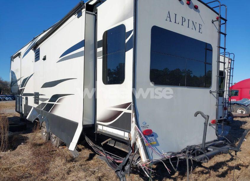 Photo 3 of 2021 Keystone Other (VIN 4YDF32226ME780507)