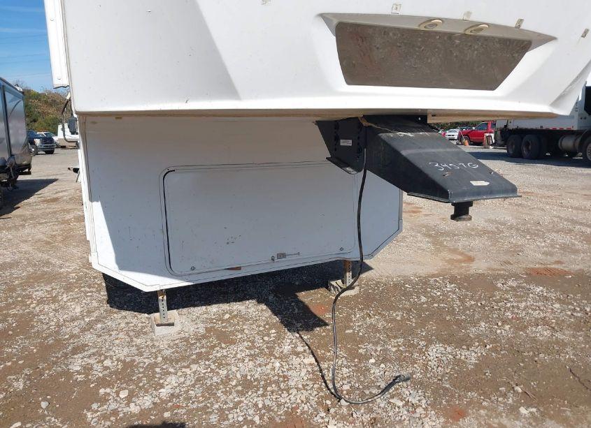 Photo 7 of 2013 Keystone Avalanc 345TG (VIN 4YDF34528DE760184)