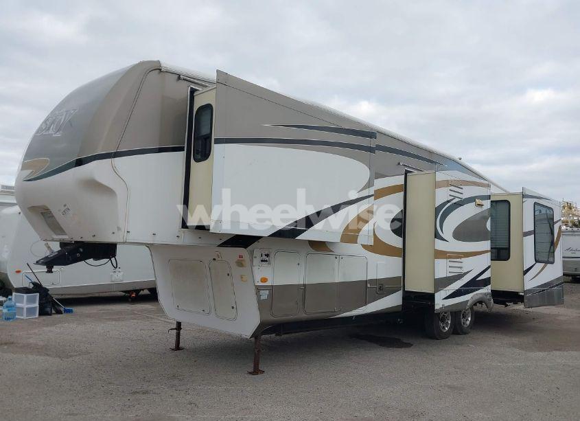 Photo 2 of 2009 Keystone Rv OTHER (VIN 4YDF3652X94710122)