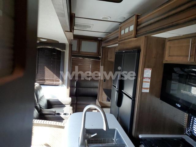 Photo 10 of 2019 DUTCHMAN COUGAR N/A (VIN 4YDF36822K2506850)