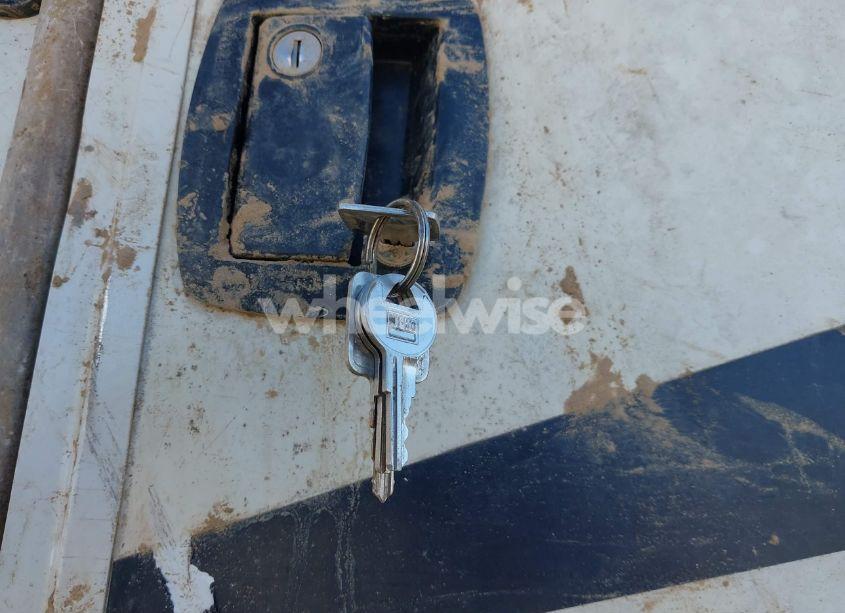 Photo 11 of 2013 Keystone Alpine N/A (VIN 4YDF37021DE780236)