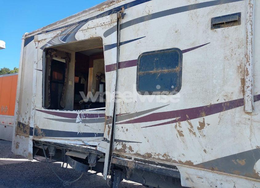 Photo 12 of 2013 Keystone Alpine N/A (VIN 4YDF37021DE780236)