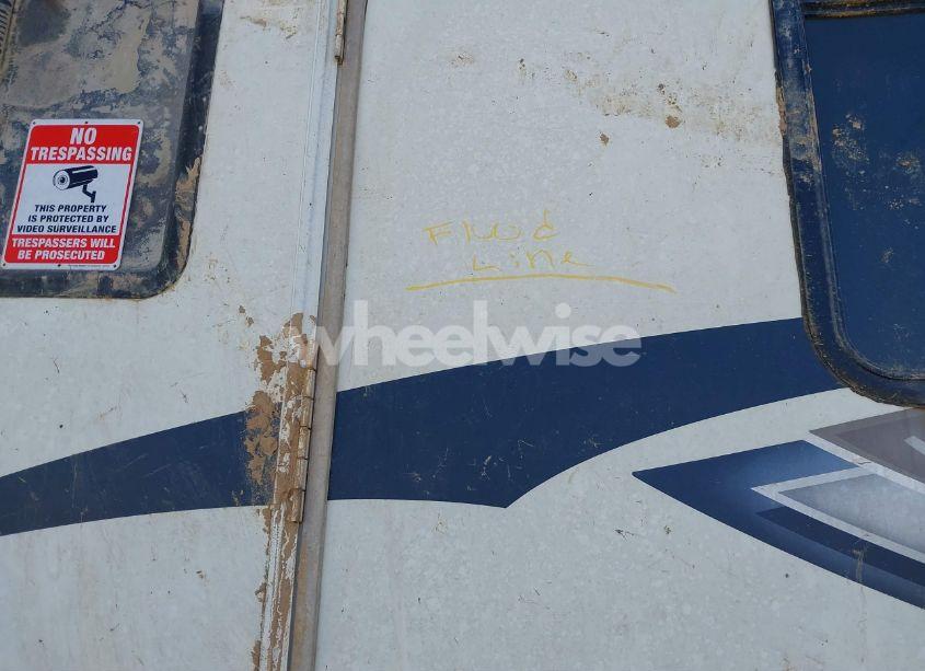 Photo 6 of 2013 Keystone Alpine N/A (VIN 4YDF37021DE780236)