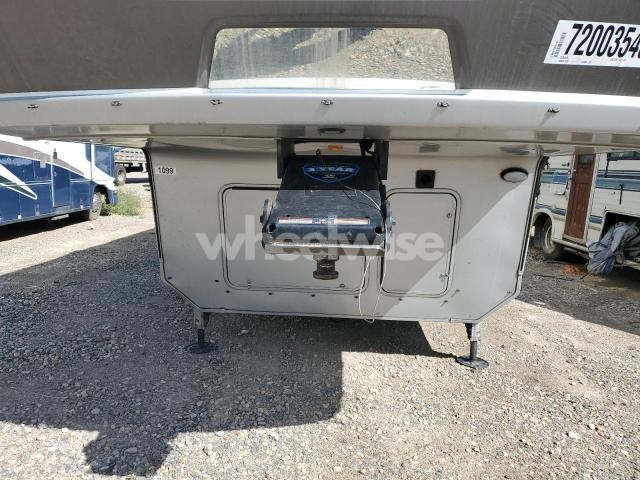 Photo 8 of 2021 MONTANA MOUNTAINEE (VIN 4YDF37621M4700172)