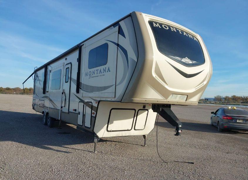 2019 Keystone Montana 3761 FL (VIN 4YDF37627K4702747) main photo