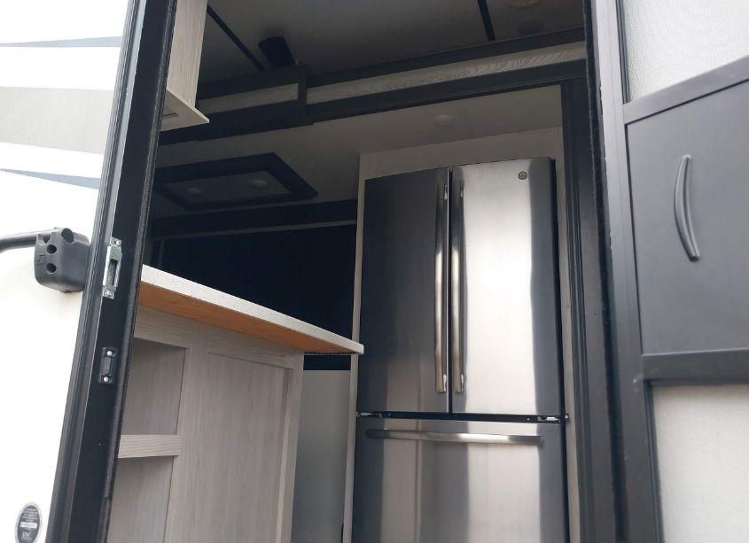 Photo 5 of 2021 Keys Montana (VIN 4YDF37723MA743640)