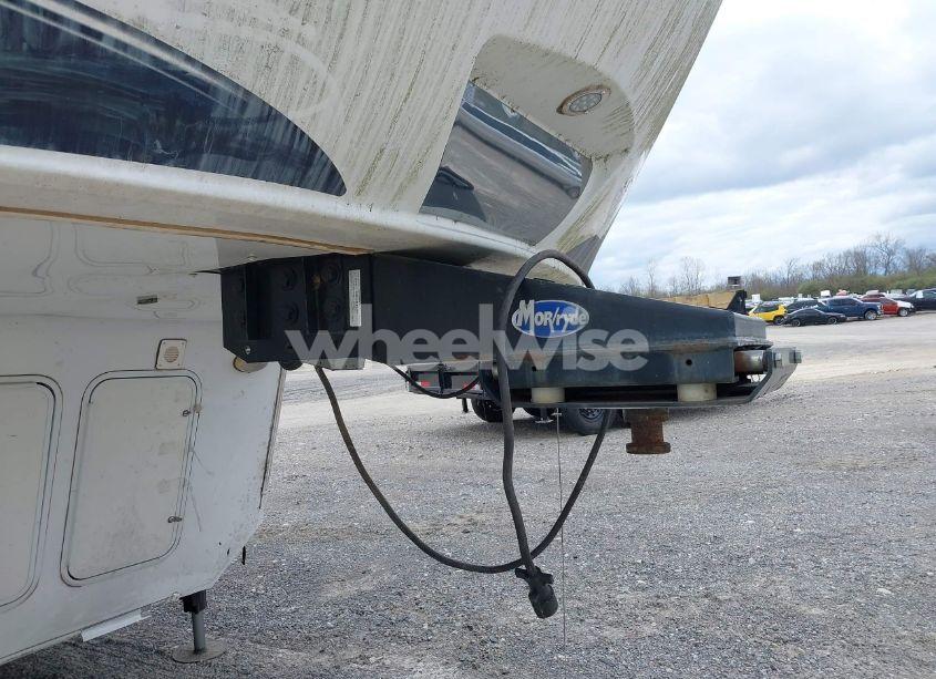 Photo 10 of 2012 Keystone Montana (VIN 4YDF38022C4701800)