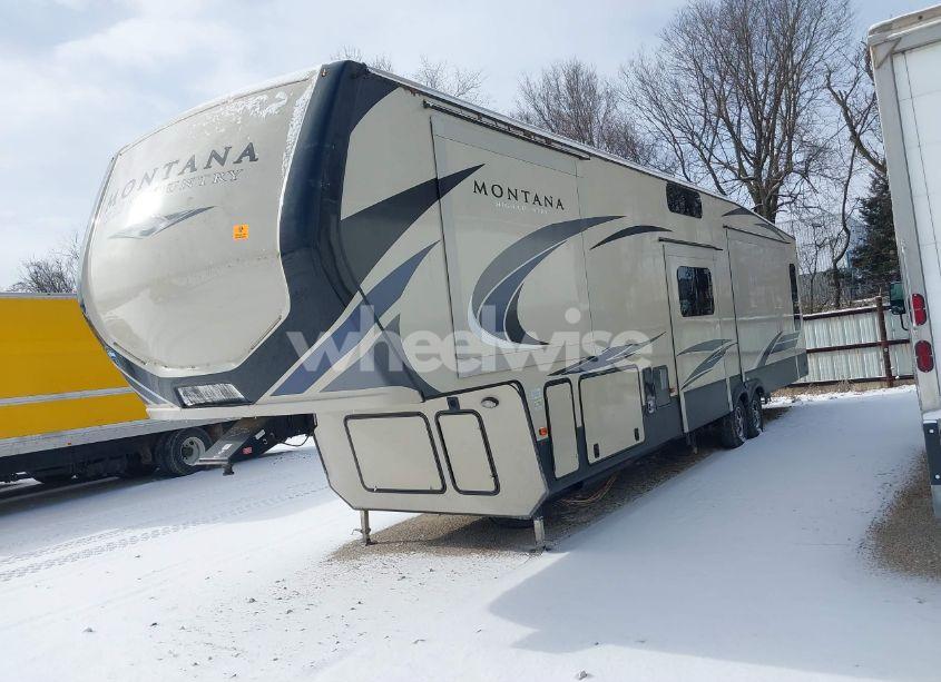 Photo 2 of 2018 Keystone Montana HIGH COUNTRY (VIN 4YDF38523JA743335)