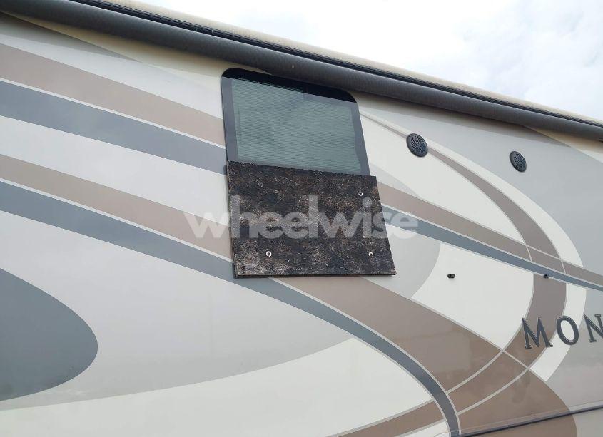 Photo 18 of 2018 Keystone Montana (VIN 4YDF39225J4703315)