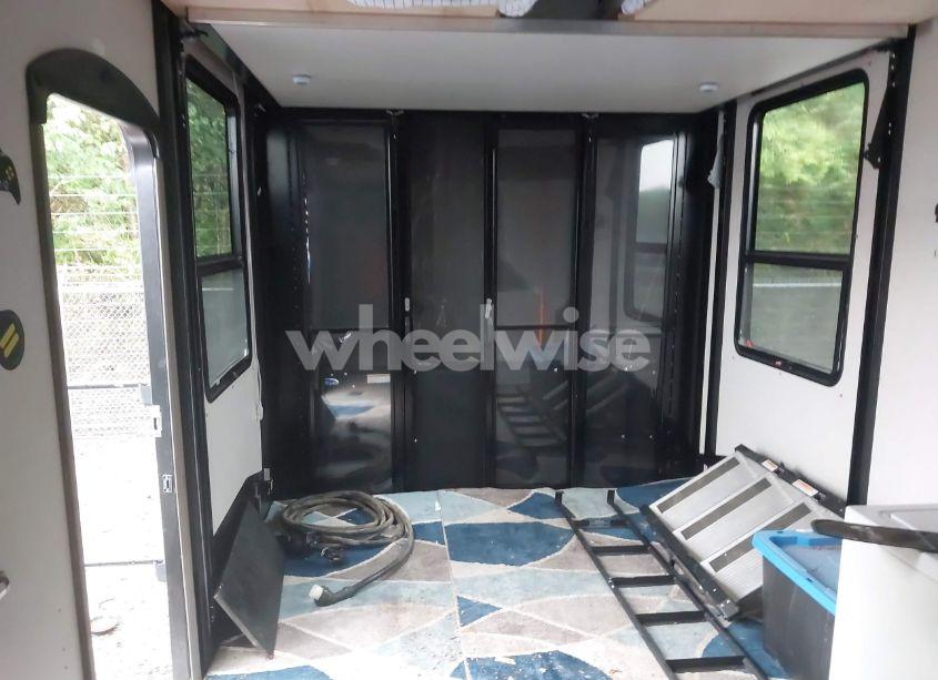 Photo 13 of 2020 Keystone Raptor 413 (VIN 4YDF41336LR800809)