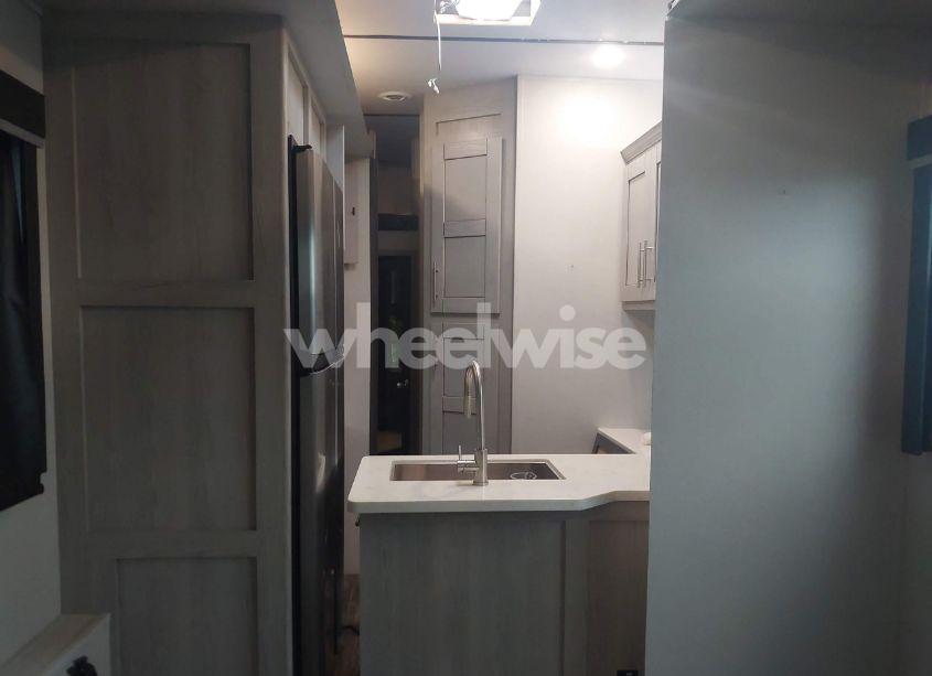 Photo 5 of 2021 Keystone Fuzion N/A (VIN 4YDF43032MF811163)