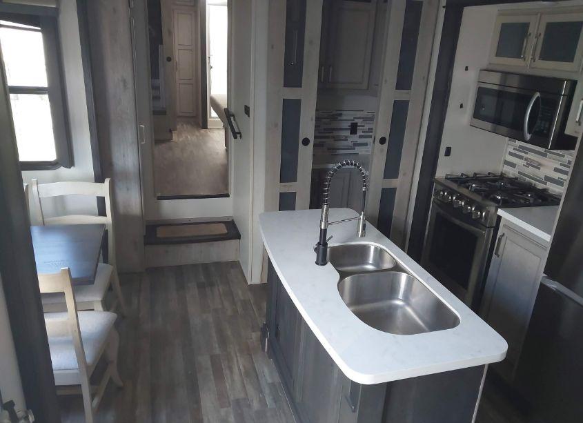 Photo 5 of 2022 Keystone Alpine TRAVEL TRAILER (VIN 4YDFALU20NE781551)