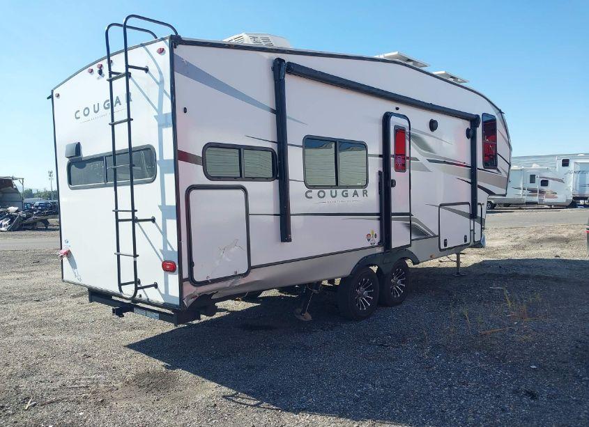 Photo 4 of 2024 Keystone Other N/A (VIN 4YDFCGL24RV501378)