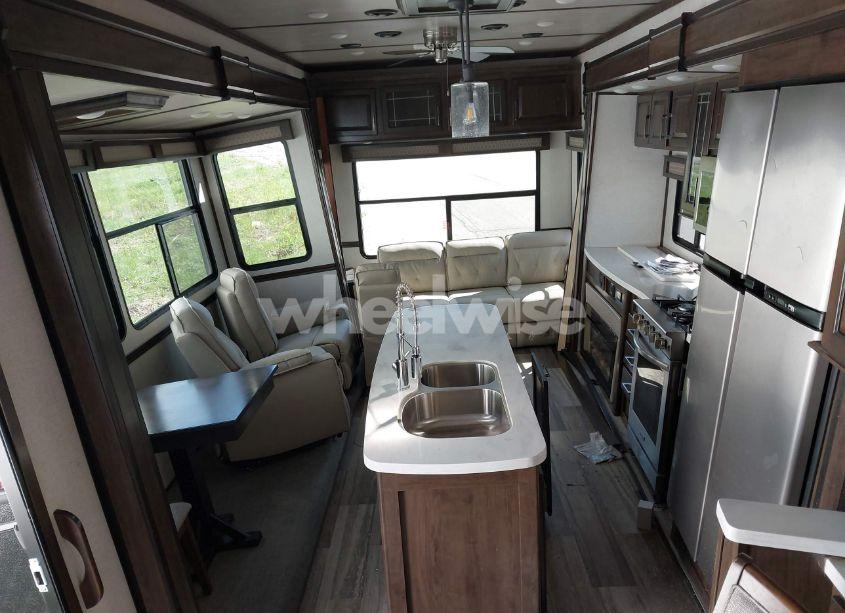 Photo 5 of 2022 Dutchmen Other (VIN 4YDFYKU23NZ980446)