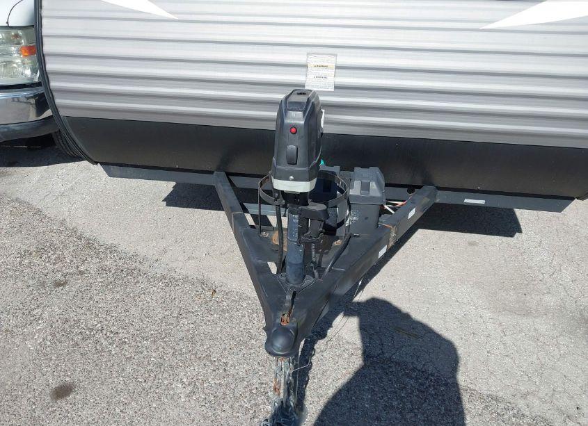 Photo 10 of 2018 Coleman Other N/A (VIN 4YDT17R16JH935392)