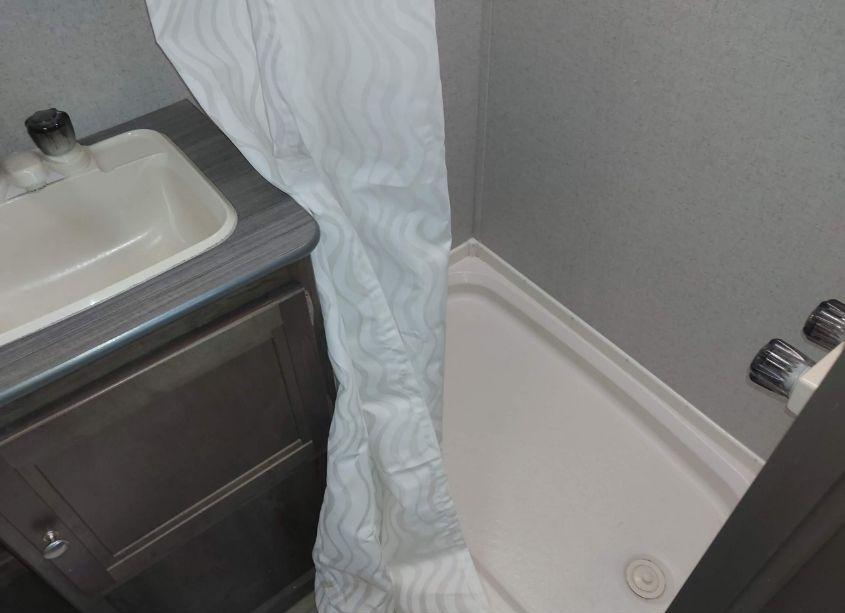 Photo 15 of 2018 Coleman Other N/A (VIN 4YDT17R16JH935392)