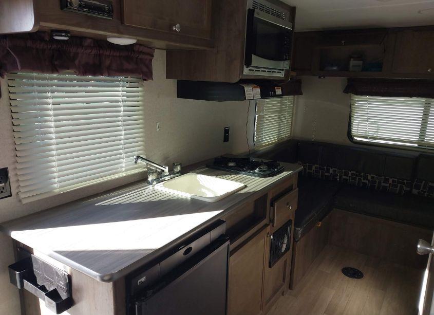 Photo 7 of 2018 Coleman Other N/A (VIN 4YDT17R16JH935392)