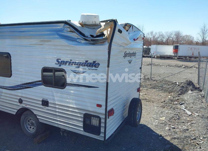 Photo 6 of 2019 Keystone Summerland (VIN 4YDT18013KW152854)