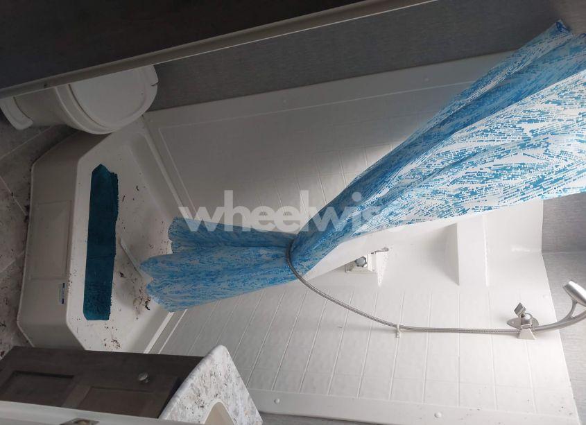 Photo 15 of 2019 Dutchmen Other (VIN 4YDT19021KY923718)