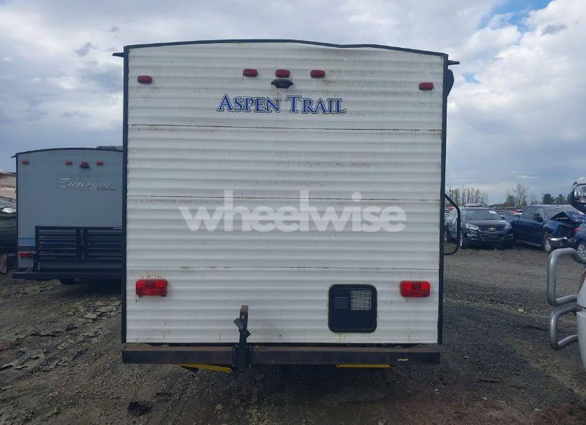 Photo 18 of 2019 Dutchmen Other (VIN 4YDT19021KY923718)