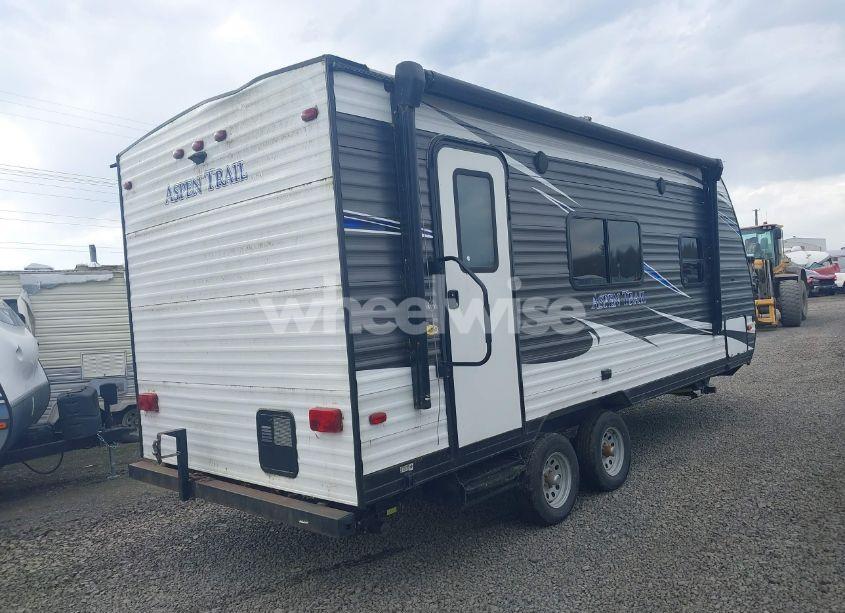 Photo 4 of 2019 Dutchmen Other (VIN 4YDT19021KY923718)