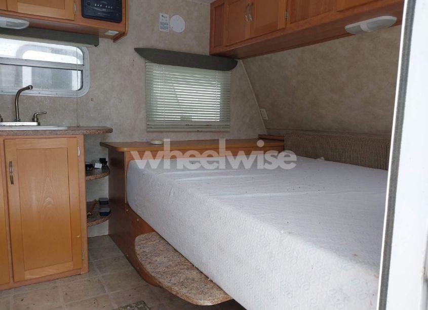 Photo 5 of 2005 Zeppelin Trailver COACH (VIN 4YDT191285L609080)