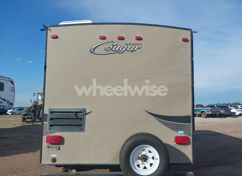 Photo 15 of 2016 Keystone Cougar (VIN 4YDT19R21GC502346)